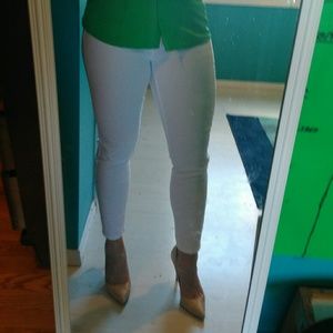 Flattering Butt Skinny White Jegging